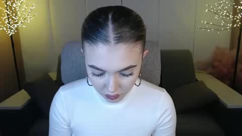 Snapshot of ritaneer chatting on February 25, 12:27 pm ritaneer online show from February 25, 12:27 pm