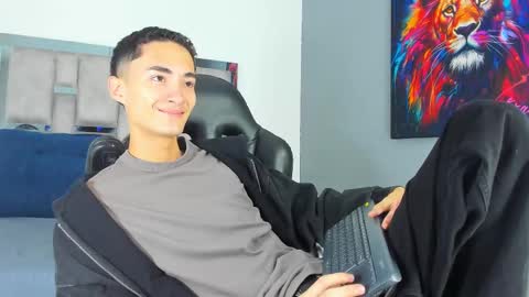 Ritchie Alameda online show from October 30, 11:22 am