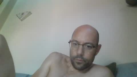 river8391658 online show from July 16, 1:36 pm