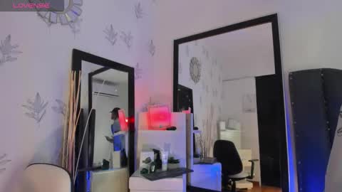  Its Rivern Show  online show from October 7, 4:08 am