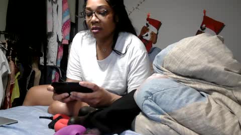 River Saint online show from February 8, 10:19 pm