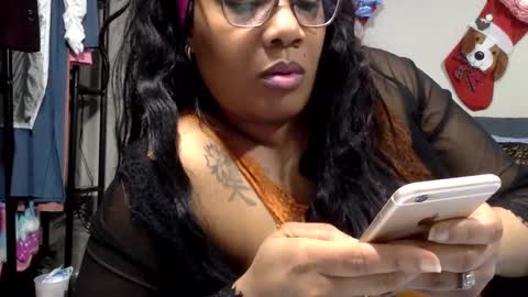 River Saint online show from December 28, 1:59 pm