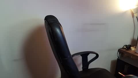 Snapshot of rivver420 chatting on December 8, 5:11 pm River online show from December 8, 5:11 pm