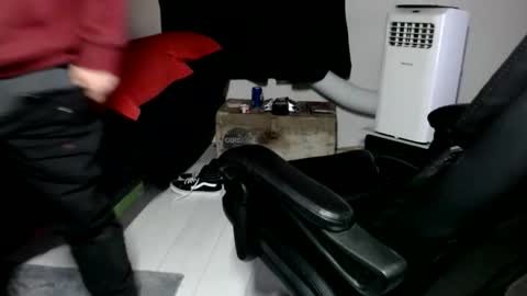 rkh678073 online show from December 17, 2:40 am