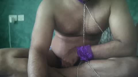 razors99 online show from September 18, 8:18 am