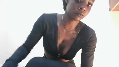 rlessing2 online show from February 14, 10:51 am