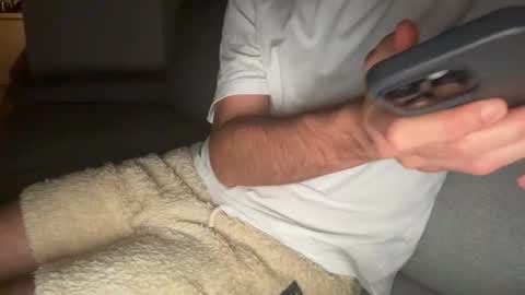 rlggggn42 online show from March 28, 7:04 pm