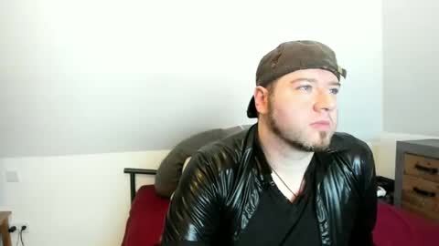 rlplover9 online show from December 1, 11:29 pm