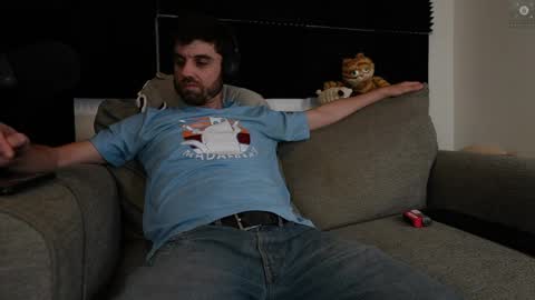 Ryan aka KeylimeRy online show from April 13, 5:33 am