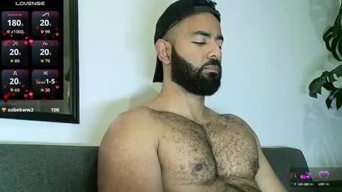 SebasRoa online show from October 15, 5:36 pm