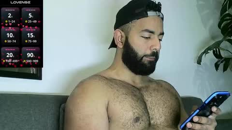 SebasRoa online show from September 25, 3:41 pm