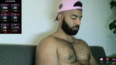 SebasRoa online show from October 24, 4:41 pm