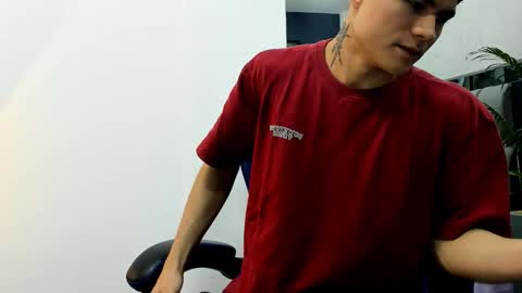 Roan Birkin online show from September 28, 7:34 pm