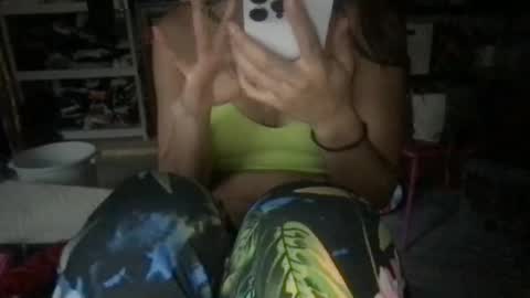 roarmance1 online show from September 15, 8:21 pm