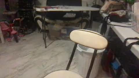 roarmance1 online show from October 19, 5:56 am