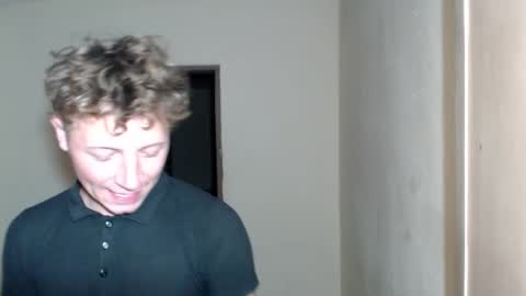 RoastingCorn online show from February 28, 3:32 am