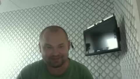 rob18997 online show from March 28, 3:46 pm