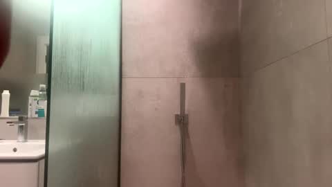 rob398367 online show from April 7, 11:56 am