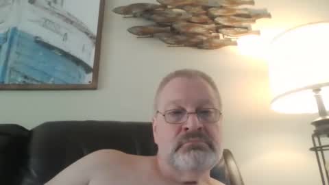 rob872217 online show from April 13, 12:20 pm