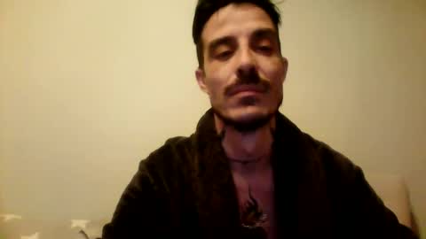 rober777xxl online show from January 4, 1:21 am