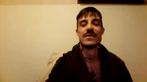 rober777xxl online show from January 1, 5:54 am