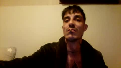 rober777xxl online show from February 14, 4:31 pm