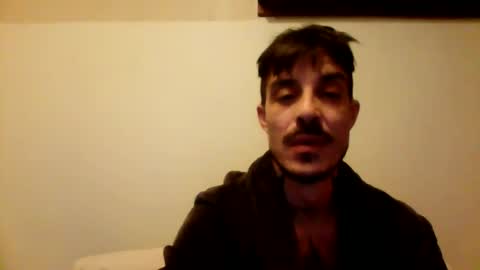 rober777xxl online show from January 1, 11:07 pm