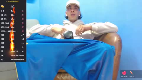 robert_kingg online show from November 21, 4:32 am