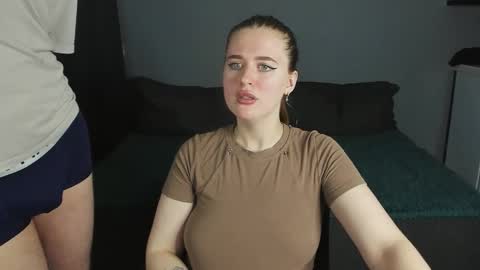 Lisa and Robert  i am online all days 900 am GMT3   online show from September 26, 8:28 pm