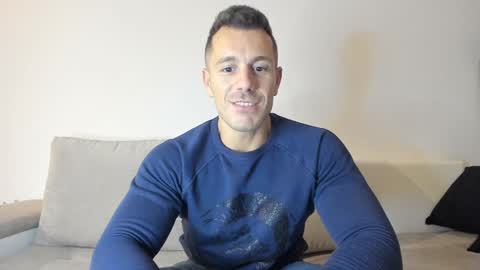 roberto4ever online show from January 10, 5:13 pm
