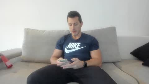 roberto4ever online show from January 5, 1:26 pm