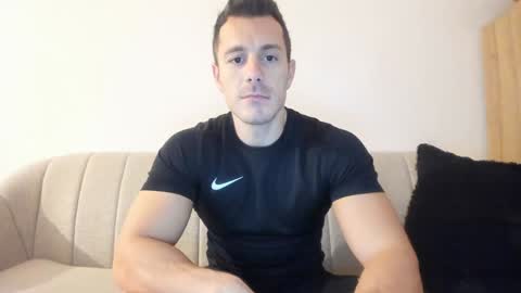 roberto4ever online show from December 11, 6:47 am