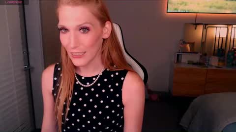 robin_d_teach online show from September 27, 3:15 am