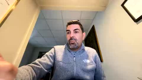 roblatino12 online show from November 17, 4:20 pm