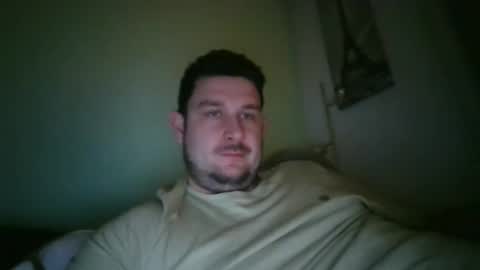 Snapshot of robtheman94 chatting on February 17, 10:27 pm Robin online show from February 17, 10:27 pm