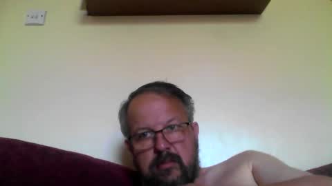 robxx32 online show from April 8, 11:02 am