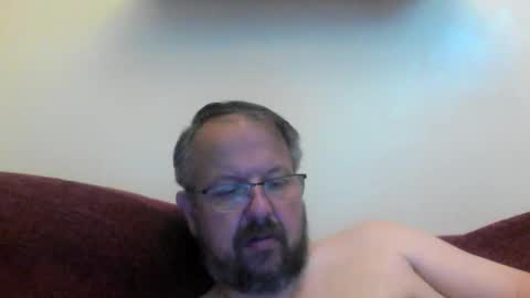 robxx32 online show from May 6, 10:10 am