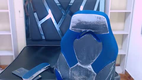 ROCCO  online show from September 23, 8:04 pm