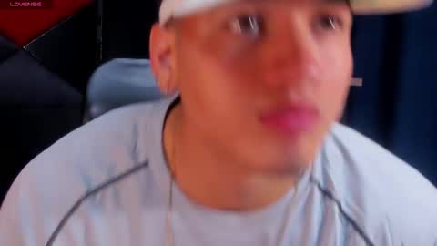 rocco_santos online show from November 25, 12:20 am