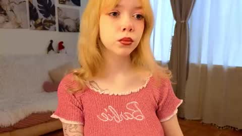 rochelle_dolly online show from January 7, 10:31 am