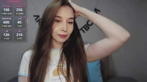 rocketsgirl online show from October 15, 7:10 am