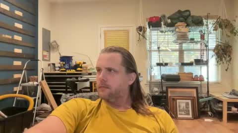 Rocky online show from October 19, 2:33 pm