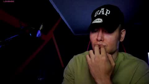 Snapshot of rodarri chatting on September 10, 9:49 pm MY NAME CAN SEE ALL MY CUM VIDEO BUY FAN SUB. online show from September 10, 9:49 pm