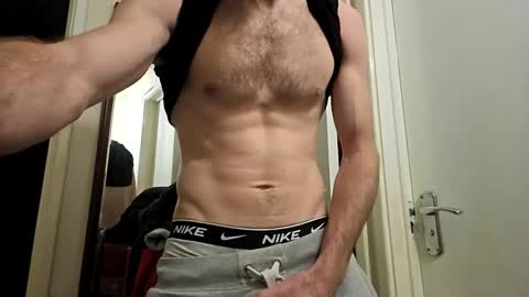 roddeep69 online show from December 14, 8:29 pm