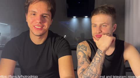 Snapshot of rodrigoveira chatting on February 8, 9:46 pm Rodrigo online show from February 8, 9:46 pm