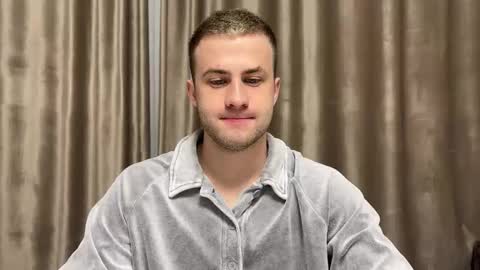 Snapshot of rodrigoveira chatting on September 11, 9:16 pm Rodrigo online show from September 11, 9:16 pm