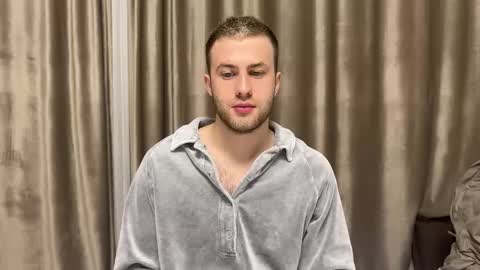 Snapshot of rodrigoveira chatting on September 15, 9:16 pm Rodrigo online show from September 15, 9:16 pm