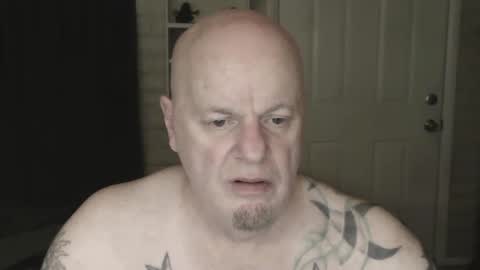 roinaz online show from February 18, 8:03 pm