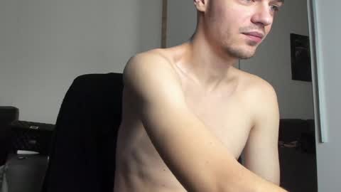 Snapshot of rokko_diamond777 chatting on January 13, 6:27 am taylor fox online show from January 13, 6:27 am