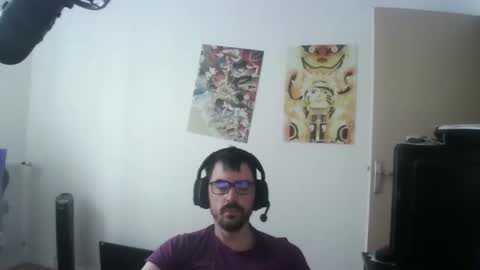 Snapshot of romainb72 chatting on September 10, 7:20 am romainb72 online show from September 10, 7:20 am